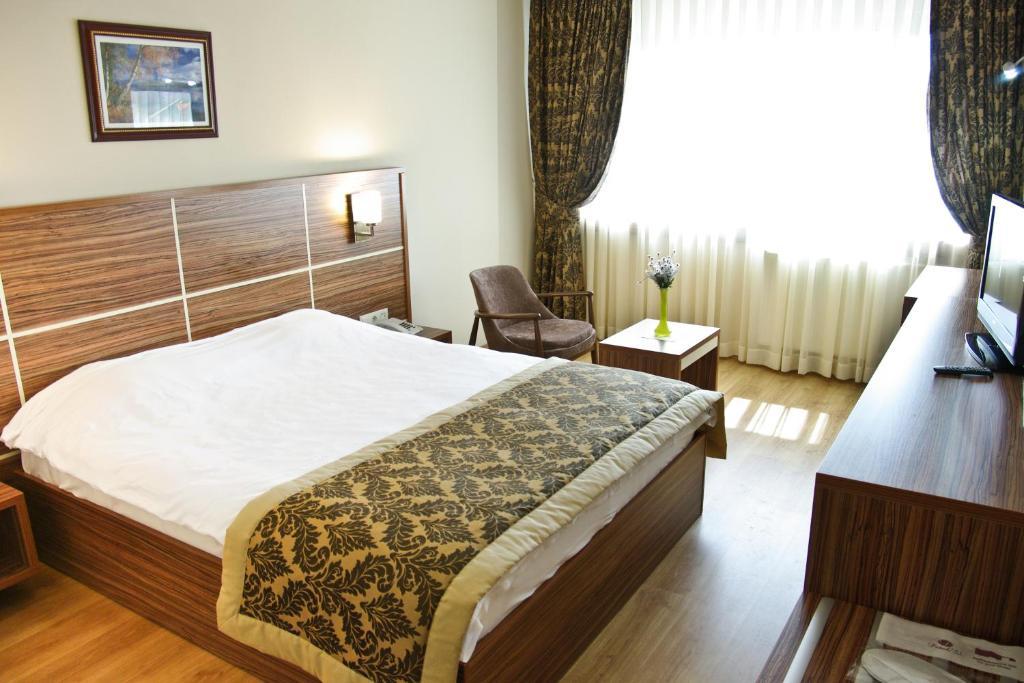 Petek Hotel Muğla Quarto foto